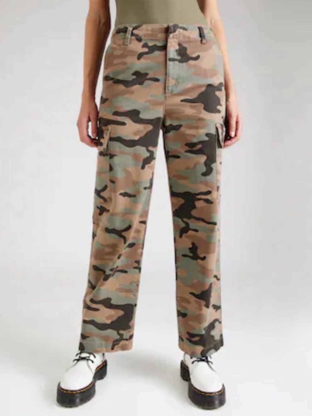 NWOT GAP Wide Leg Camo Cargo Pants - Olive, Tan, Black - 8 Tall